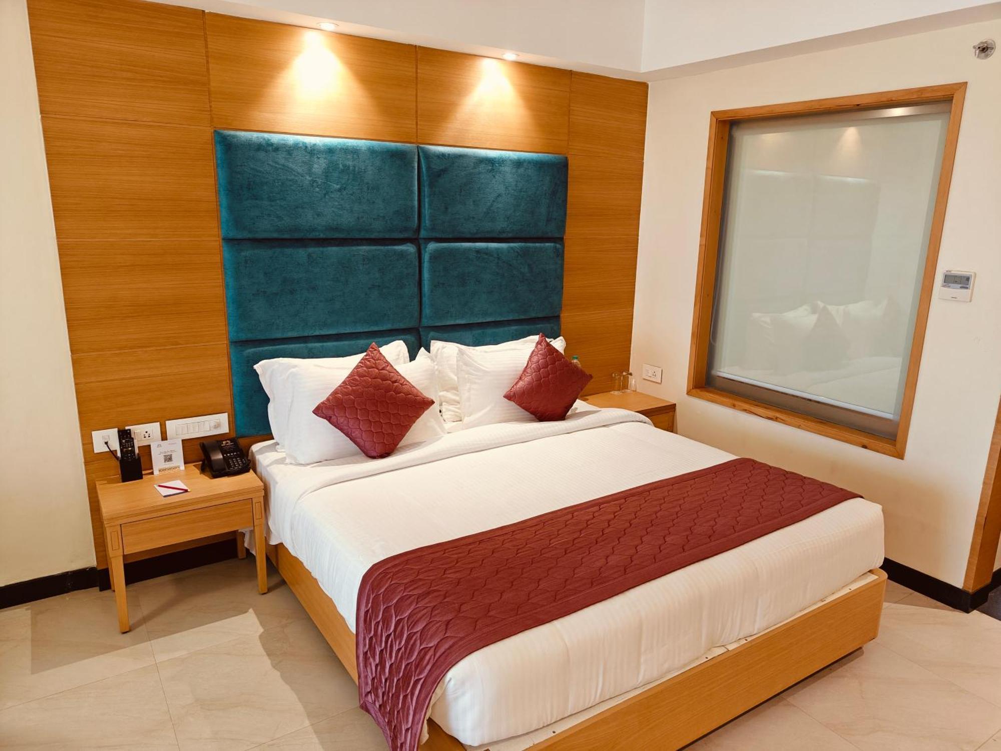 Mm Legacy - A Bergamont Hotel, Kanchipuram Dış mekan fotoğraf