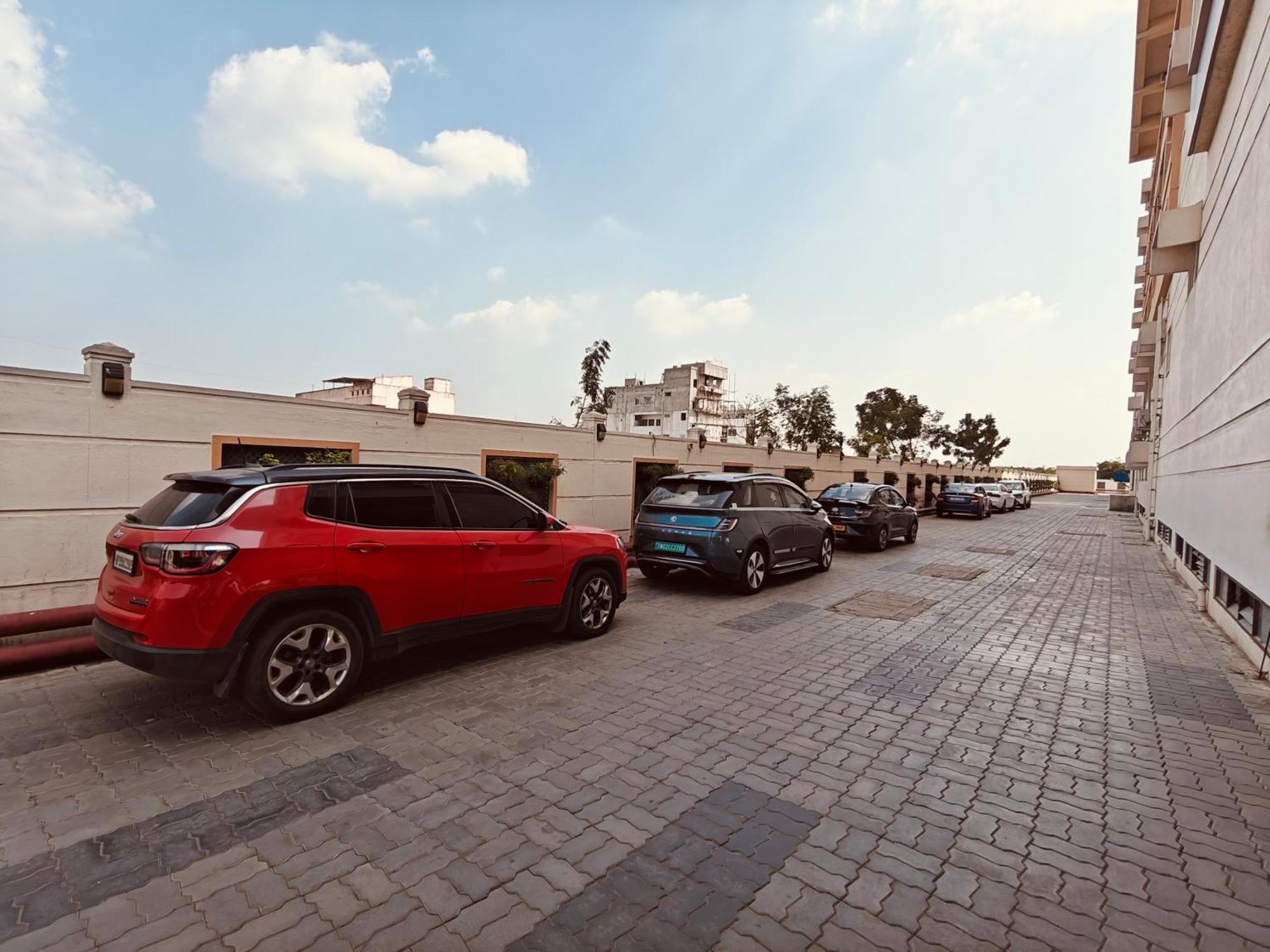 Mm Legacy - A Bergamont Hotel, Kanchipuram Dış mekan fotoğraf