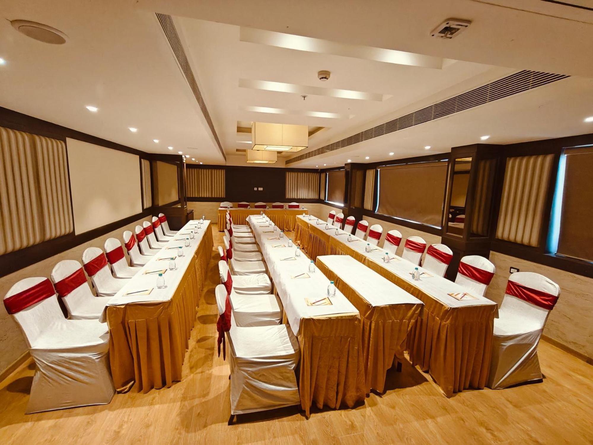 Mm Legacy - A Bergamont Hotel, Kanchipuram Dış mekan fotoğraf